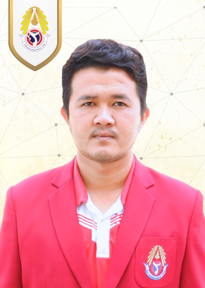 นายวัชระ หลักเพชย์